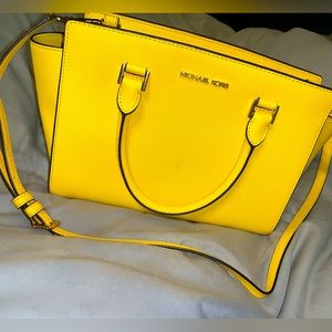 Michael Kors - Selma medium saffiano leather satchel